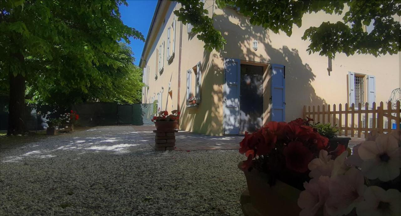 La Torre Di Longara Bed and Breakfast Calderara di Reno Buitenkant foto
